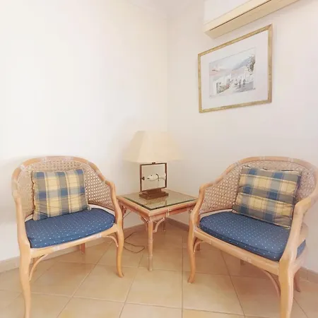Casa Botelho, Heart Of *