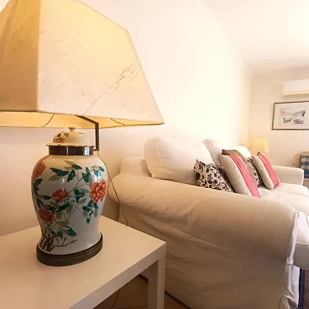 Casa Botelho, Heart Of *